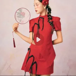 Váy nữ cổ tàu chéo, tay phồng màu đỏ phong cách truyền thống