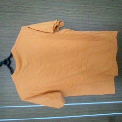 Áo phông Uniqlo newtag size Xs 14900