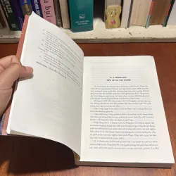 II Triết Học: Con Người Trong Thế Giới Tinh Thần - NIKOLAI ALEXANDROVICH BERDYAEV - 2017 907633