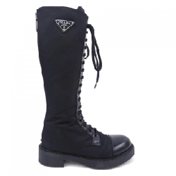 Giày bốt dài PRADA với logo hình tam giác 1W906M - Hàng hiệu Authentic