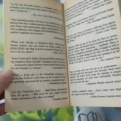 [XƯA] High Five (1999) - Janet Evanovich 1027579