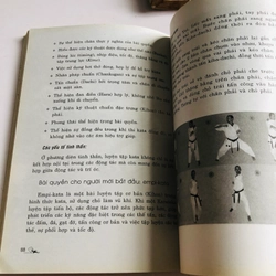 📚 SÁCH VỀ KARATE  🥋 542429