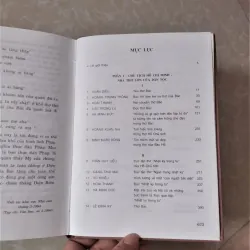 Sách: Chủ tịch Hồ Chí Minh - Nhà thơ lớn của dân tộc Việt Nam - Tác giả: Nhiều tác giả 708810