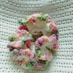 Scrunchies lên handmade 