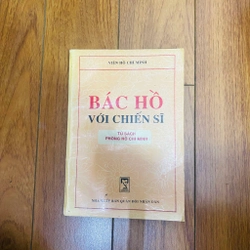 Bác Hồ với chiến sĩ tủ sách Hồ Chí Minh #HATRA