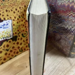 Trở Về Eden - Rosalind Miles 958134