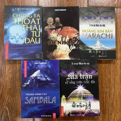 Đi tìm thành hoàng đế - E-rơ-nơ Mun-đa-sép Gồm 5 tựa: