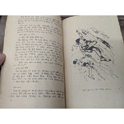 Quần đảo san hô - Hà Đình Cẩn