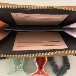 Combo 4: 1 Ví giả da secondhand + 3 Đồ cài / cột tóc 601415
