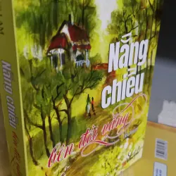 nắng chiều bên đồi nắng