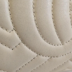 Túi GG Marmont 448054 DTD1T của Gucci 615483