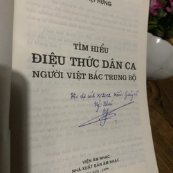 Mình hiểu điệu thức dân ca người Việt Bắc Trung Bộ  _ Đàd Việt Hưng _ 1999  359108