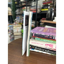 Thỏ Bảy Màu và Những Người Nghĩ Nó Là Bạn - Huỳnh Thái Ngọc 934325