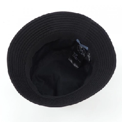 Mũ PRADA với logo hình tam giác 1HC137 2DMI 665285