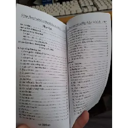 Sổ tay đàm thoại tiếng Nhật du học và du lịch - Sato Toyoda HỌC NGOẠI NGỮ HCM.TN1008 577257