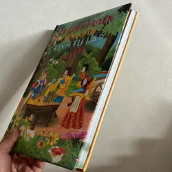 109 câu chuyện rèn tính tự lập cho trẻ (khổ to, bìa cứng) 596613