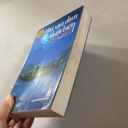 Hai vạn dặm dưới đáy biển - Jules Verne 748124