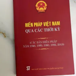 Sách luật cần pass 925764