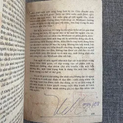 NHỮNG ĐẠI LỘ NGOẠI VI - Patrick Modiano (Nobel Văn học 2014) 994430