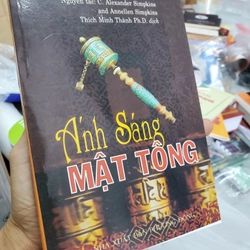 Ánh sáng mật tông 