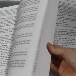 [MIỄN PHÍ BỌC SÁCH] Lịch Sử Họ Nguyễn Việt Nam - Từ Thời Vua Hùng Dựng Nước Đến Thời Đại  727377