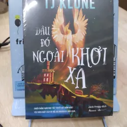 Sách: Đâu đó ngoài khơi xa - TG: TJ Klune