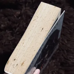 Kẻ trộm sách 780362