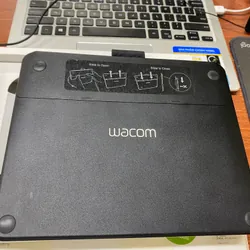 Bảng vẽ điện tử Wacom CTH 490 707407