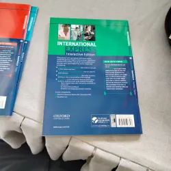 Bộ sách Tiếng Anh International Express Elementary (MultiPACK B) - Oxford 926423