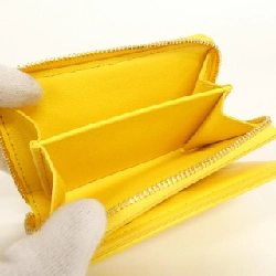 Ví Louis Vuitton Kusasan (Ngày Siêu May Mắn) Portefeuille Rouge M13792 619452