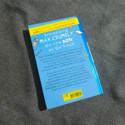 The Misadventures of Max Crumbly - Book 1: Locker Hero - Rachel Renee Russell 777873