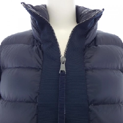 Moncler MONCLER 20939487500 Áo khoác lông 627584