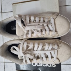 Giày Adidas chính hãng size 37 (6.5 US)
