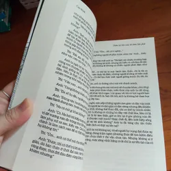 Thiên tài bên trái, kẻ điên bên phải 600945