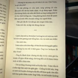 Người và xe chạy dưới ánh trăng - Hồ Anh Thái 1019119