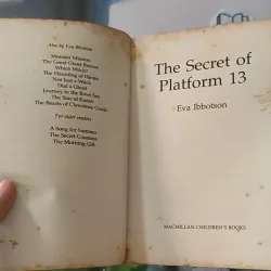 [XƯA] The Secret of Platform 13 (1994) - Eva Ibbotson 1033598