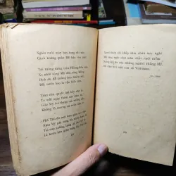 Hai Đợt Sóng - Xuân Diệu 1021258