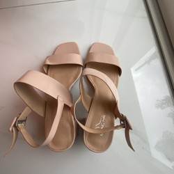 Giày Đông Hải màu nude, size 39, đã mang 01 lần