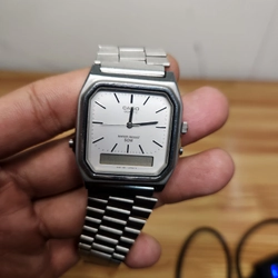 Đồng hồ casio mặt vuông