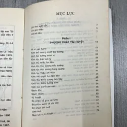 Phương pháp tìm huyệt và phép điều trị bằng châm cứu. 6b4 737195