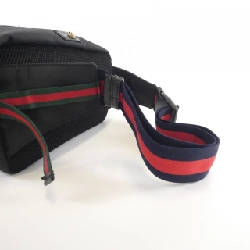 Túi đeo hông Gucci 477085 K1NTX 608407