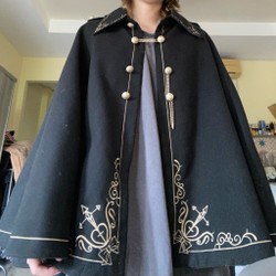 Áo khoác cánh dơi kiểu dark gothic 148971