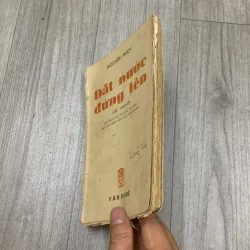 Đất nước đứng lên - nguyên ngọc 1956. 10a3 1025797