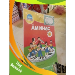 (TẶNG BOOKMARK) Âm nhạc lớp 4 (Chân trời sáng tạo) Giáo khoa RBK2702