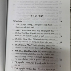 VĂN HÓA CÁC DÂN TỘC THIỂU SỐ Ở NAM BỘ - NGUYỄN THÚY MAI (BIÊN TẬP NỘI DUNG) 548632