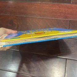 NGOẠI VĂN - Sách tiếng anh trẻ em : CHARLIE CHICK - A Pop-up Book - Campbell 1027968