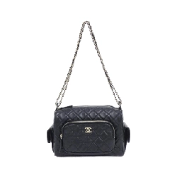 Túi đeo vai Chanel AS5156