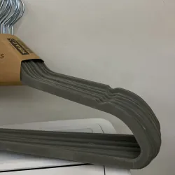 Bộ 10 móc áo bọc nhung JYSK 927229