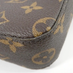 Túi đeo chéo Louis Vuitton Monogram Stripe (LV Squared) Trio Messenger M45965 612578