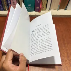 [Sách Bìa Cứng] - II Thơ: Bắt Đầu Từ Đôi Mắt - Đoàn Bổng - 2023 927716